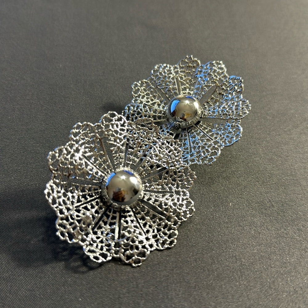 Vintage 1960s/1970s Signed Sarah Coventry (SAC) Large Round Filigree Silver